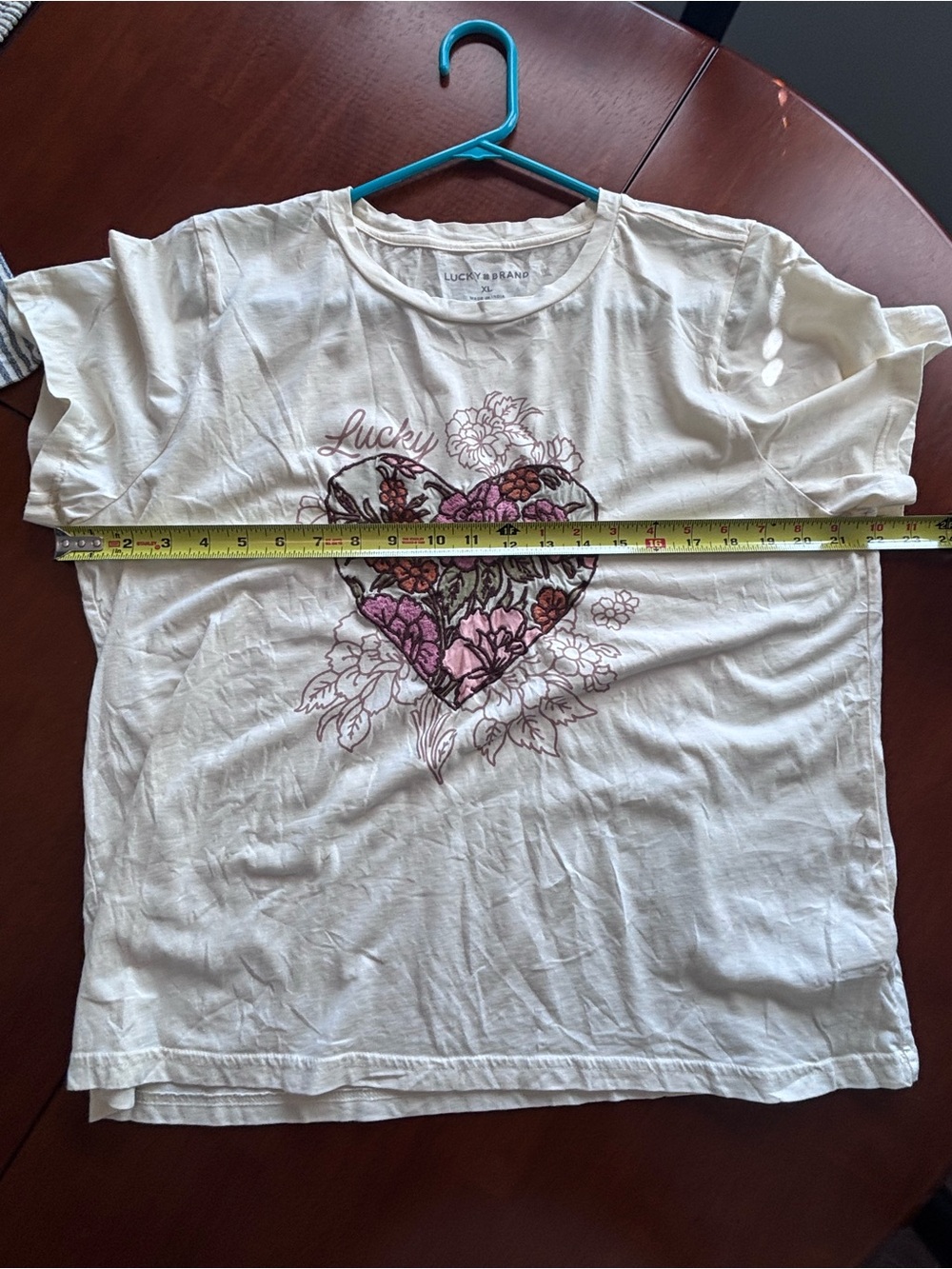 Lucky Brand Cream Graphic Tee with Floral Embroidered Print XL - Picture 7 of 7